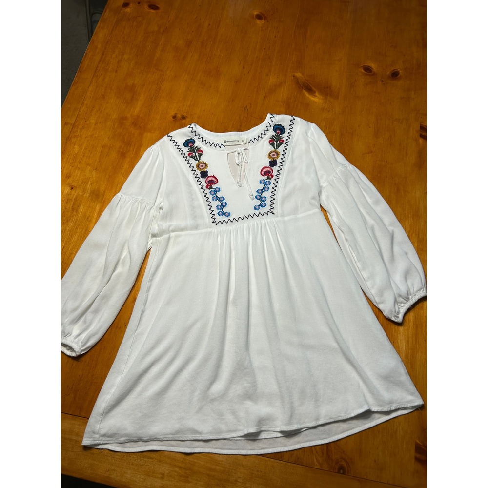 The Impeccable Pig White Embroidered Boho Babydoll Blouse Floral Cottage Hippie - Picture 8 of 13